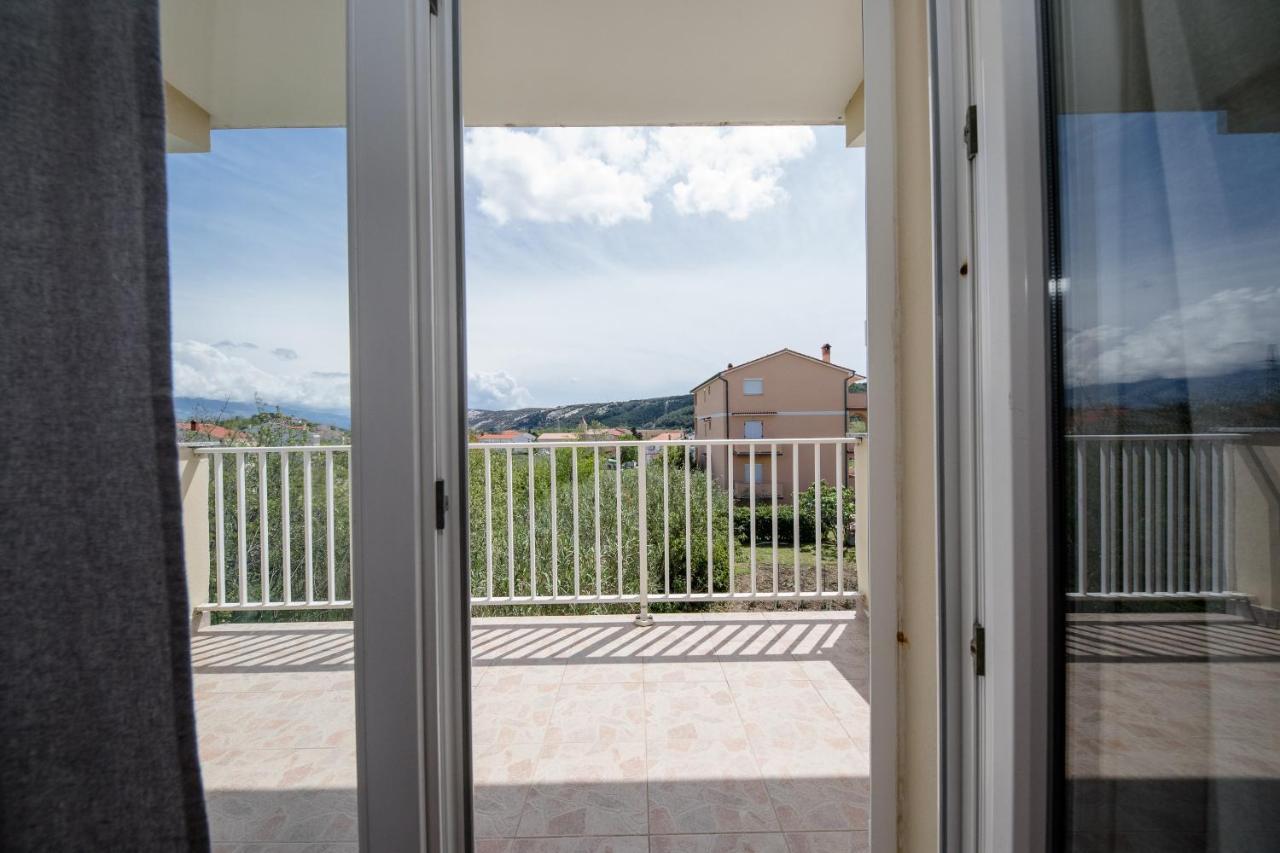 Apartmani Ana & Milo Lopar Exterior photo
